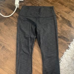 Lululemon grey heather cropped leggings